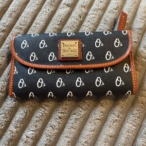 Dooney & Bourke Black and White Wallet